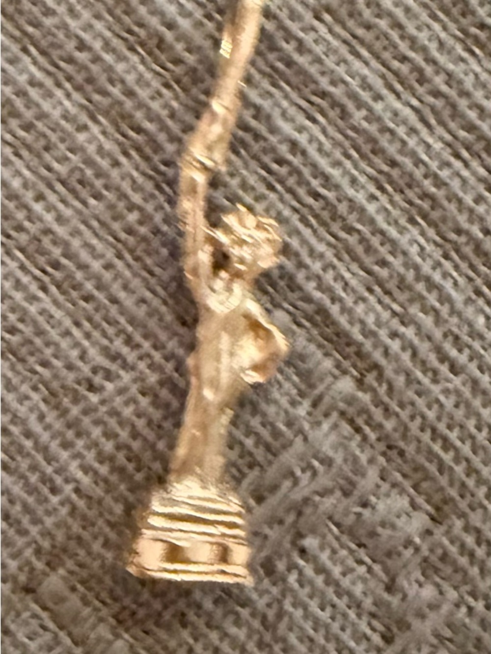 14KT Vintage Gold Statue of Liberty Pendant Necklace Charm